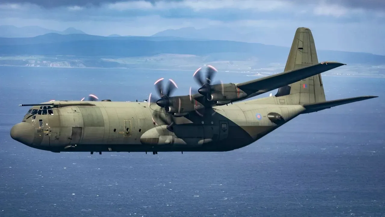 C130 Hercules kargo uçağı özellikleri nedir? 70 yıllık görevinde hala zirvede!